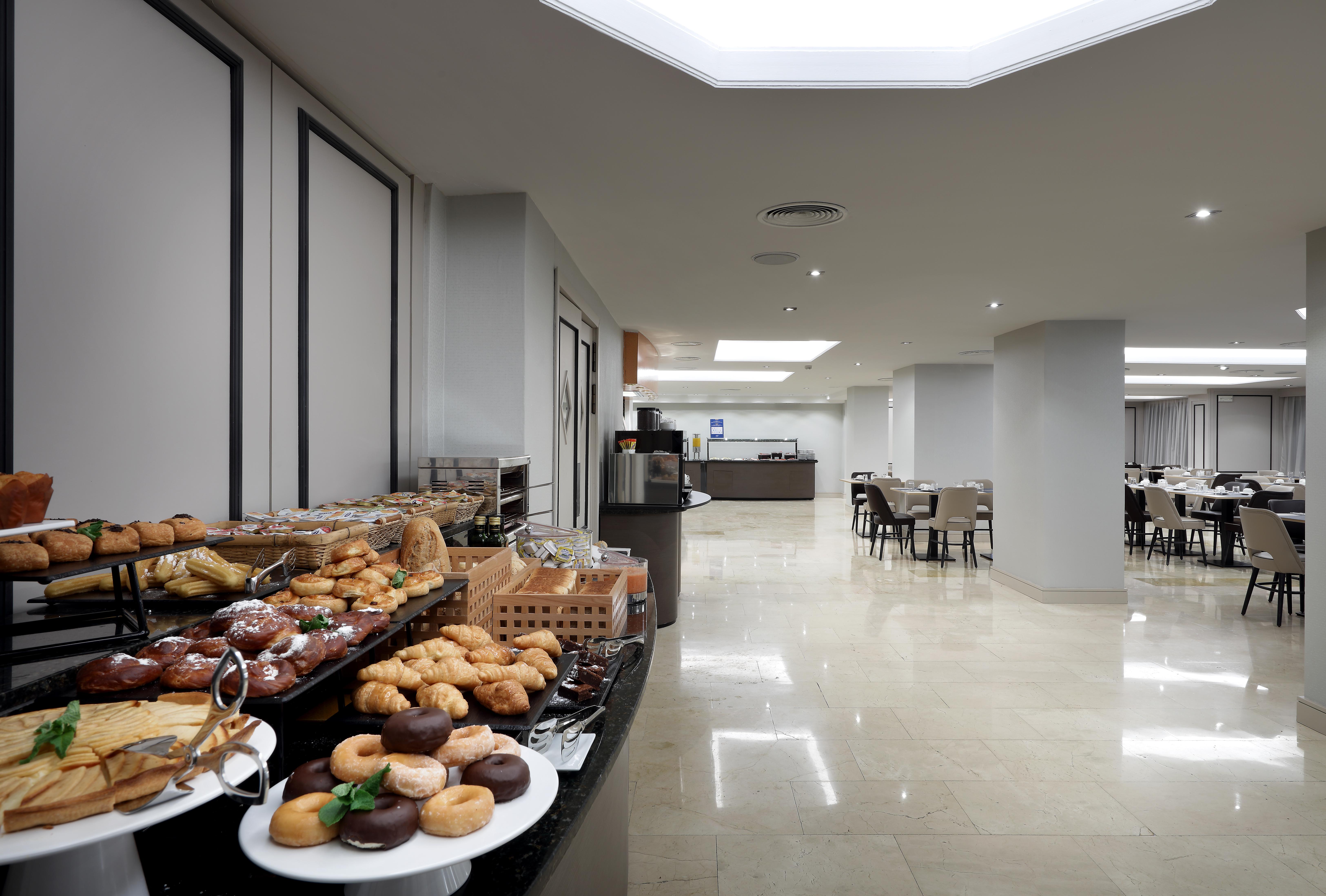 Exe Rey Don Jaime Hotel Valencia Exterior photo