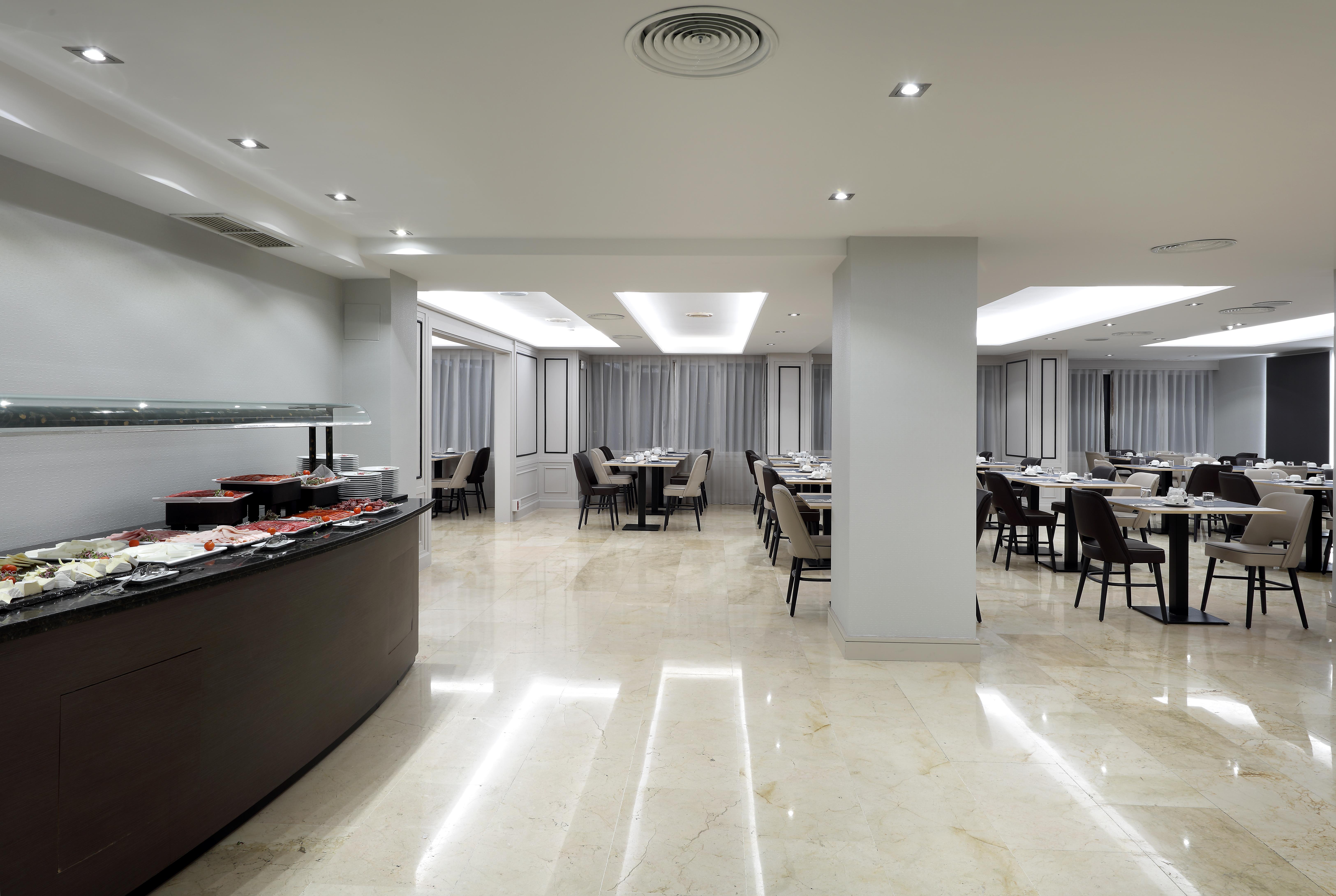 Exe Rey Don Jaime Hotel Valencia Exterior photo