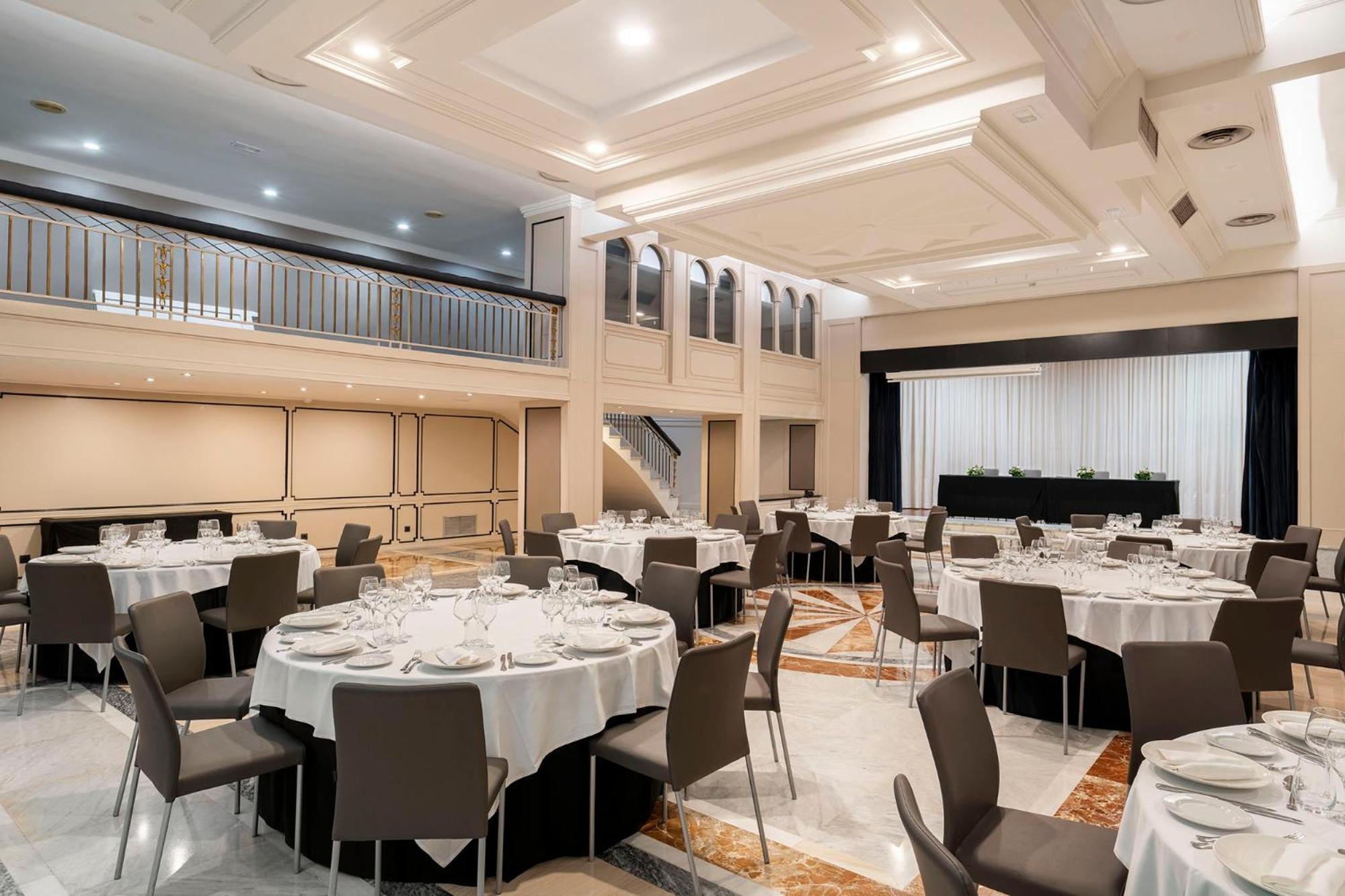 Exe Rey Don Jaime Hotel Valencia Exterior photo