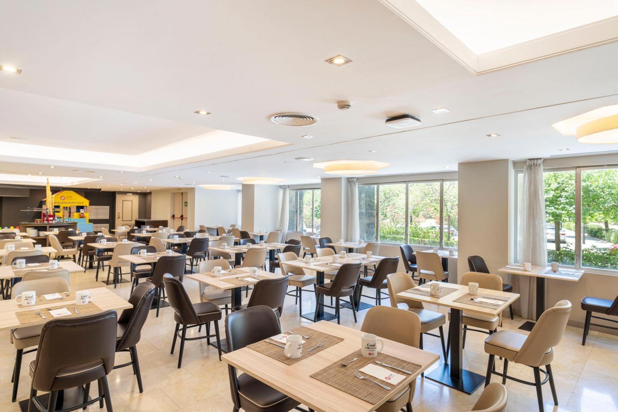 Exe Rey Don Jaime Hotel Valencia Exterior photo